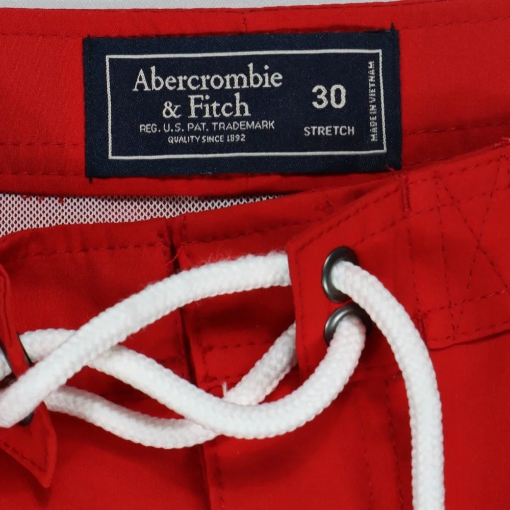 Hollister Men’s Board‎ Short Men’s Size 30 Red 9 inch Inseam NWT